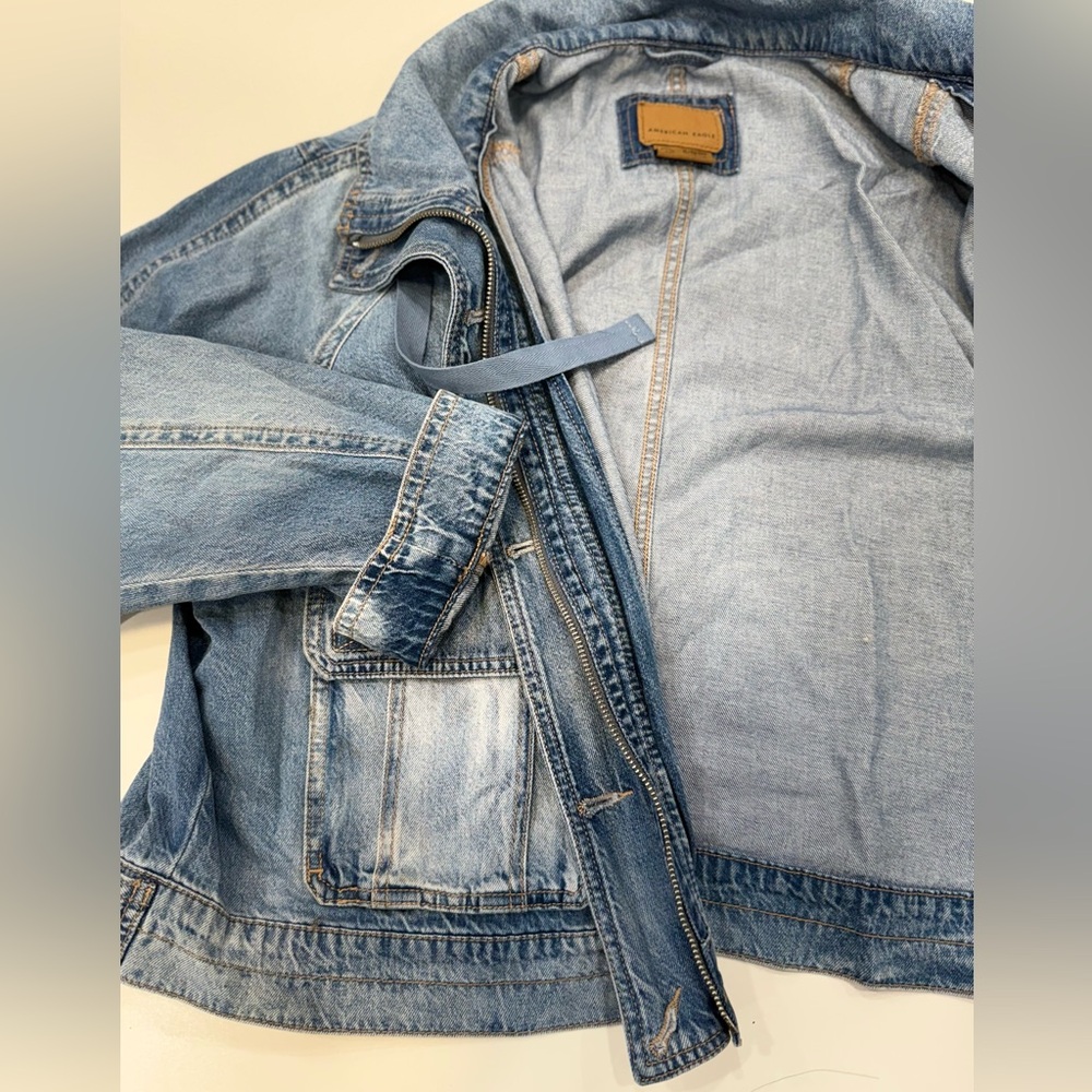 Stylish Blue Denim Jacket From American Eagle -XL - Picture 10 of 11
